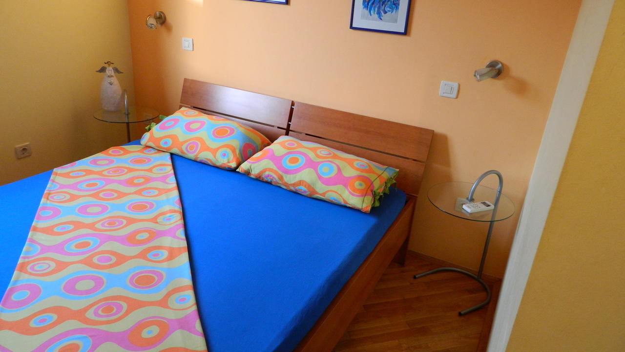 1 Apartmant & 1 Delux Room With Bathroom Dubrovnik Dış mekan fotoğraf