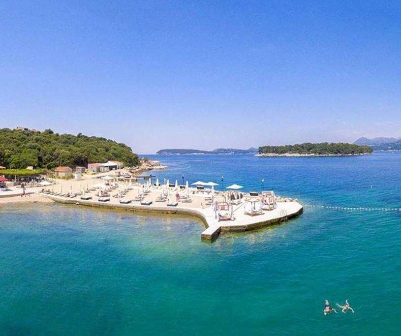 1 Apartmant & 1 Delux Room With Bathroom Dubrovnik Dış mekan fotoğraf